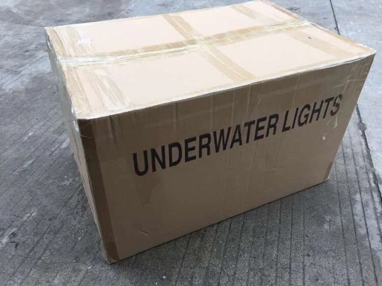 Pool light packing