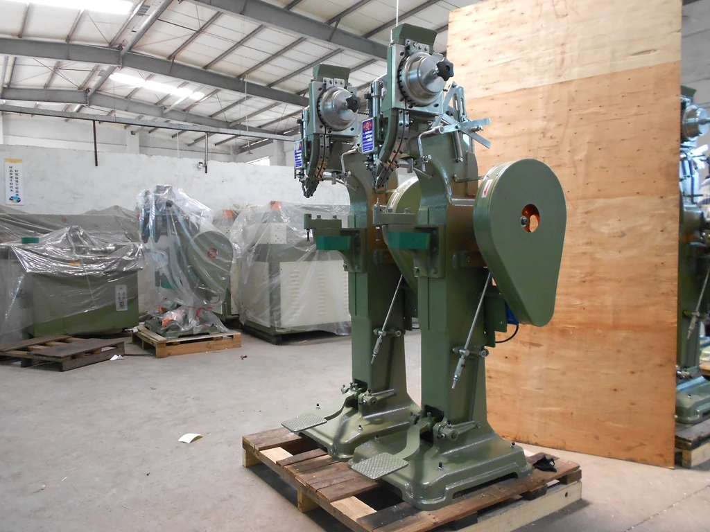 CD-J12A1 001.jpg