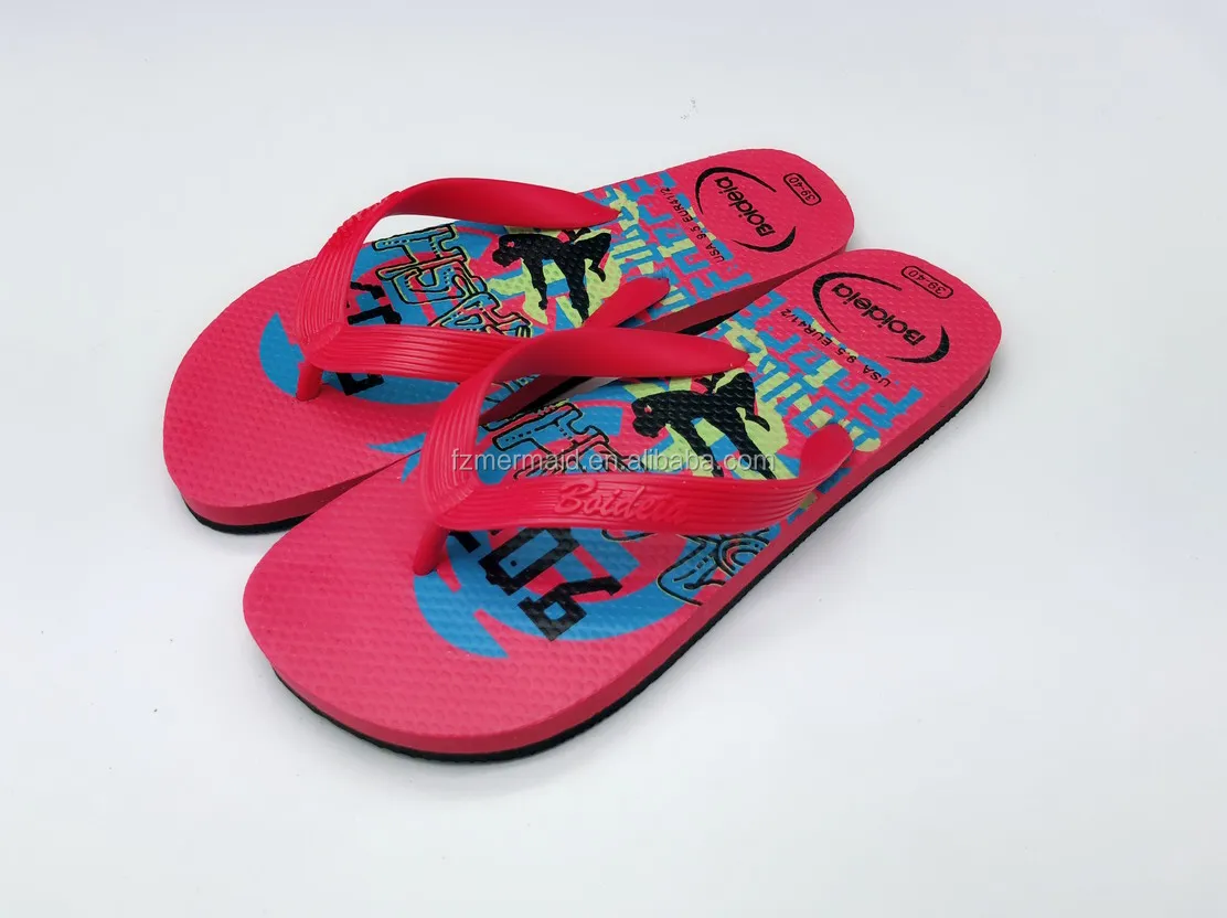 Hot Selling Custom and Wholesale Slipper for Man , Summer Flip Flops Slipper Casual Pvc Upper Flip Flops