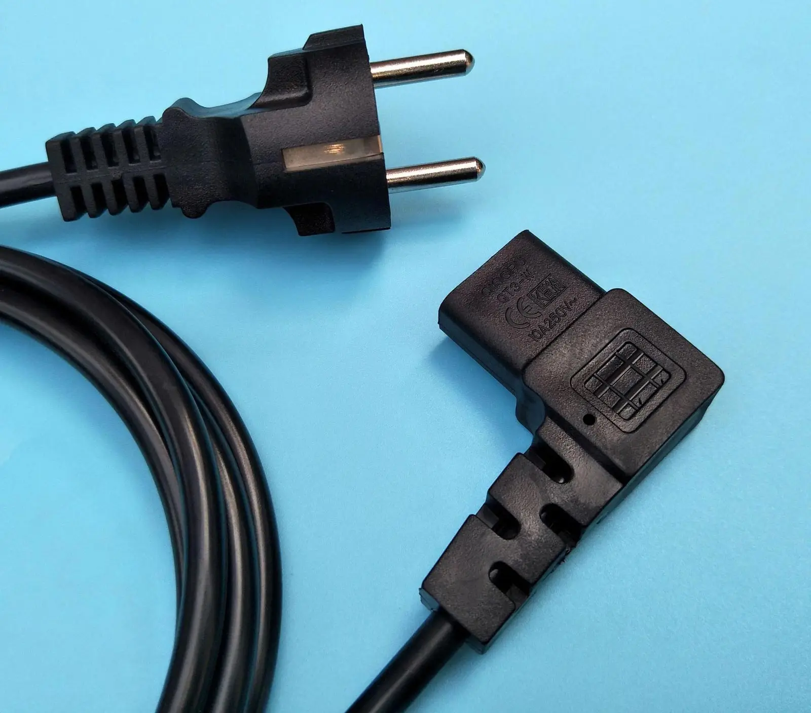 Eu cord. Кабель AC Power Cord (Europe), c13, cee 7, 1.5m. AC Power Cord (Europe), c13, cee 7, 1.5m. Cee 7/7 (Schuko). Cee 7/7 Schuko, 16a, 250v, прямая.