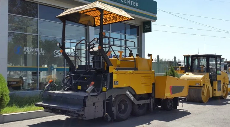 迷你沥青摊铺机 rp452l - buy 沥青摊铺机,摊铺机,小型沥青摊铺机