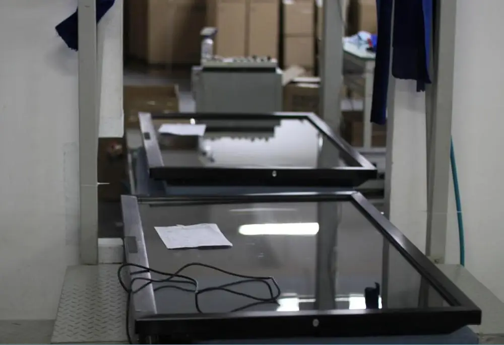 Factory Price 50"-75" curved smart tv with wifi