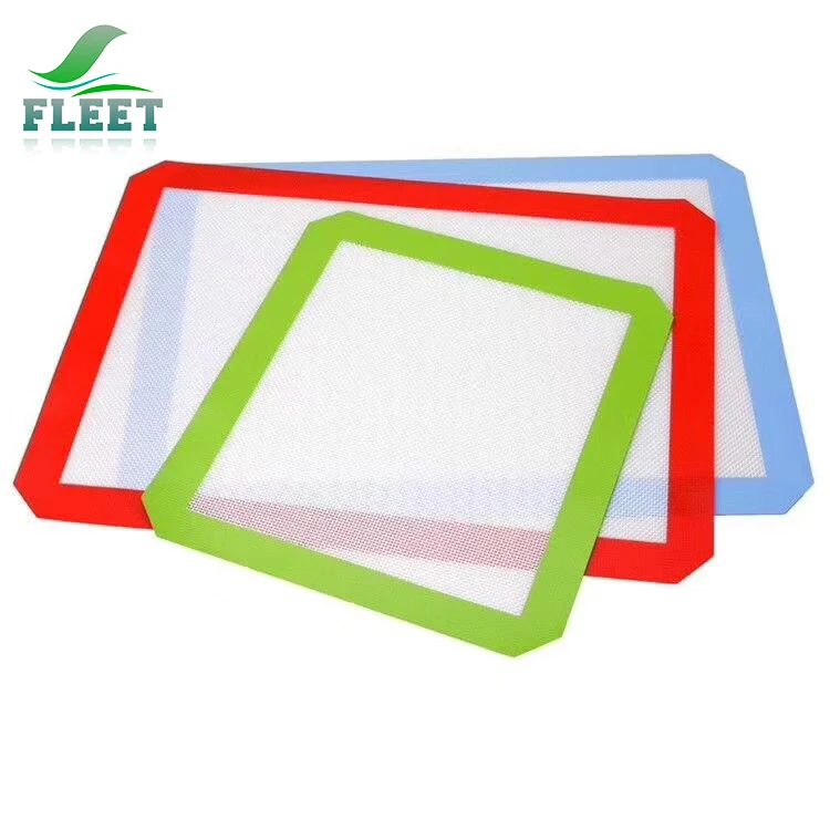 Non Stick High Temperature Reusable Silicone Baking Mat Set For Cooling