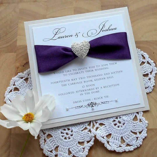 Lila Seide Mit Perle Und Box Hochzeitseinladungen Karte Lavendel Buy Hochzeit Einladungskarte Material Hochzeit Pop Up Einladungskarte Video Hochzeit Einladungskarte Product On Alibaba Com