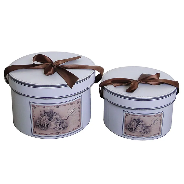 hat boxes with lids