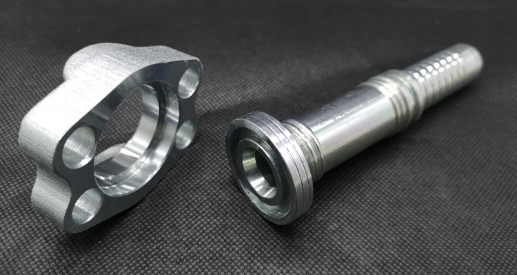 split flange clamps750.jpg