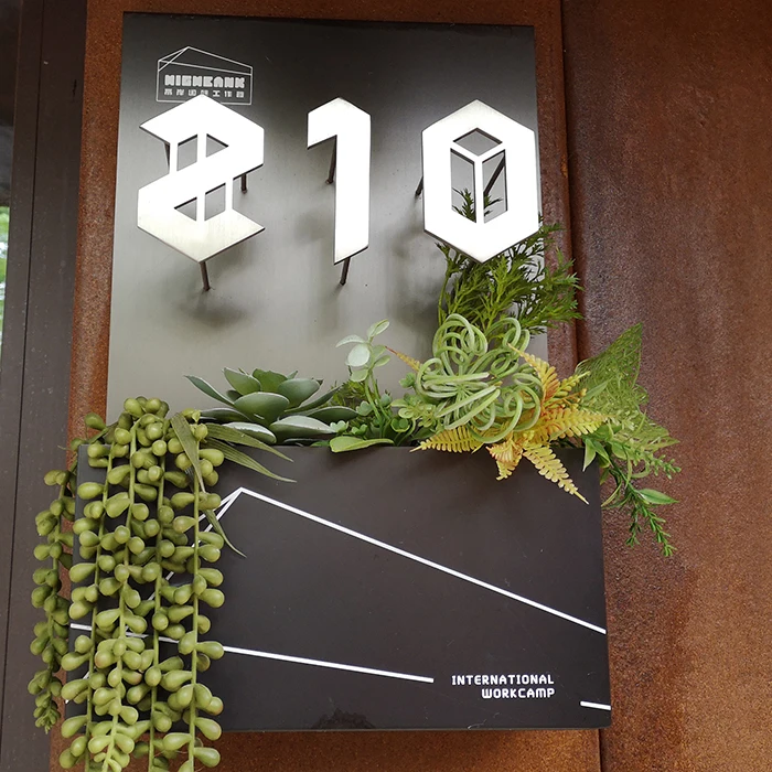 door sign (3)
