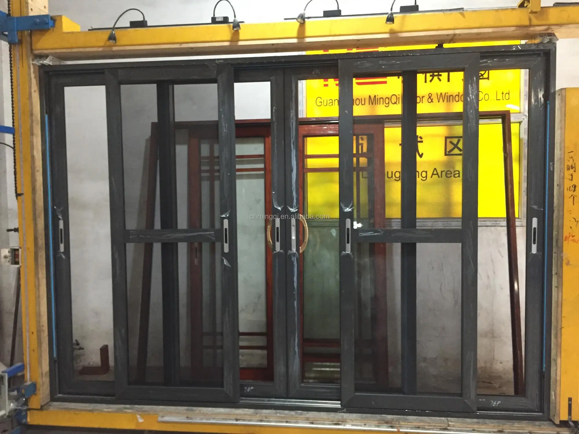 Hot Sale Aluminum Bathroom Door Price Aluminium Doors Pakistan 4 Panel