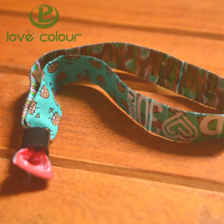 wristband0304W2