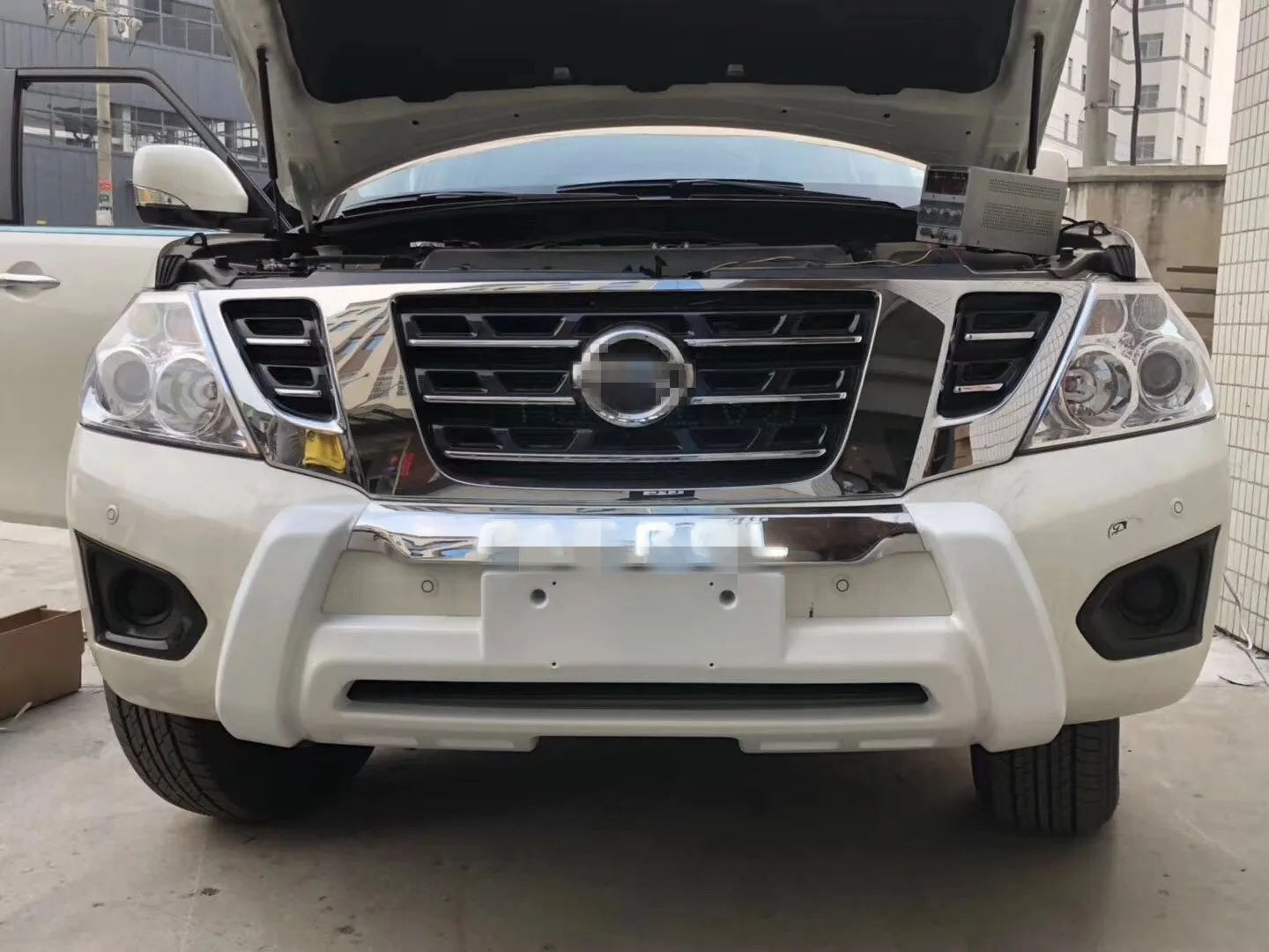 China Supplier Auto Front Bumper Guard With Led Light For Nissan Patrol