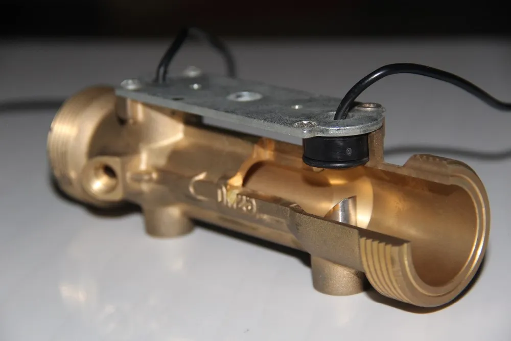 High Efficiency Liquid Ultrasonic Piezoelectric Sensor Flow Meter View