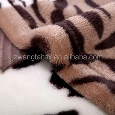 
100% Cotton Material Flannel Printed Fabric Weight 160g For Making Quilting .blanket 