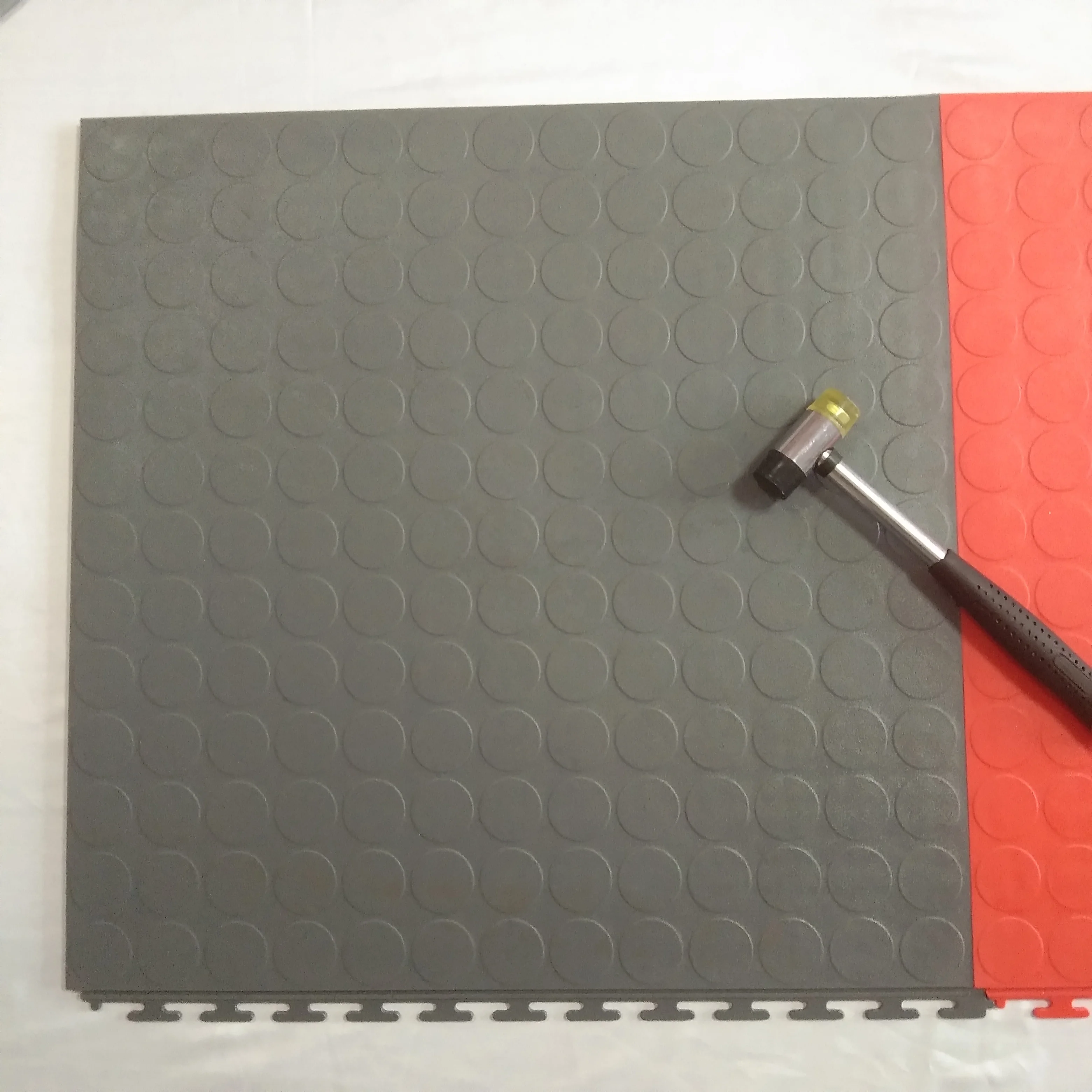 Durable Garage Floor Tiles Multi Funtion Interlocking Garage Floor