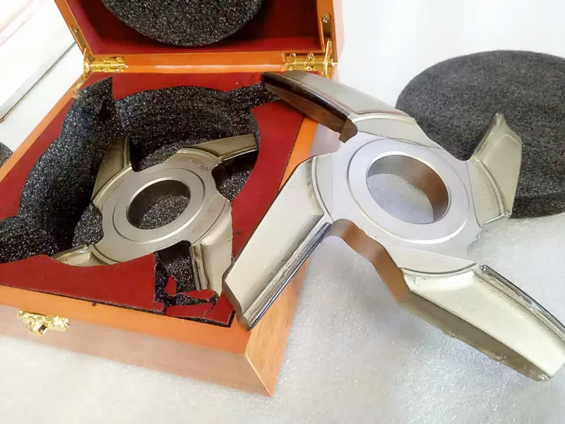 Wood machine tool parts pcd woodworking cnc concrete diamond cutter head