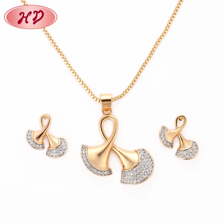 

Factory Wholesale Fashion Jewelry Gold Necklace Earring Set Korea Imitation Jewellery