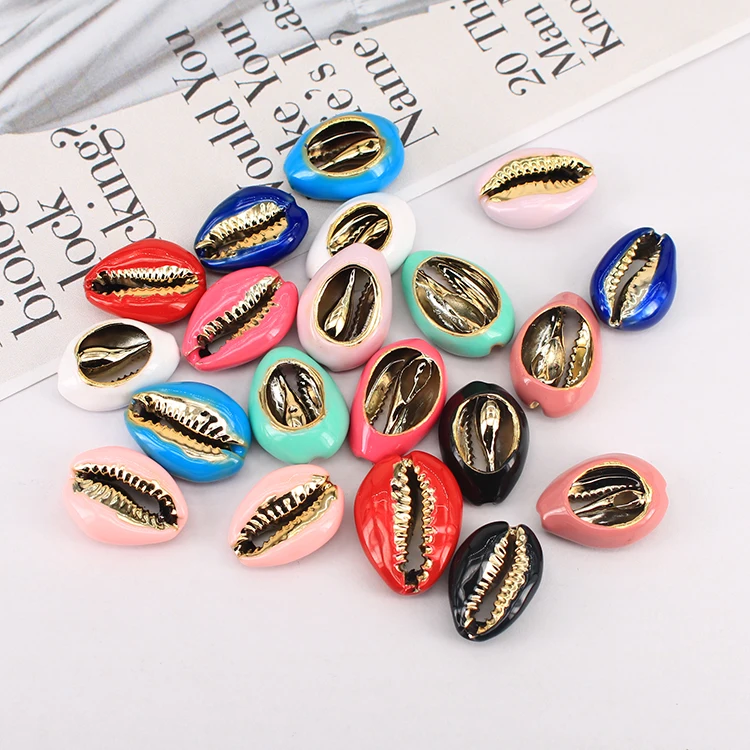 

JF8704 Popular Colorful Cowry Charm Bracelet Jewelry Supplies Gold Plated Multicolor Enameled Natural Cowrie Shell Charms