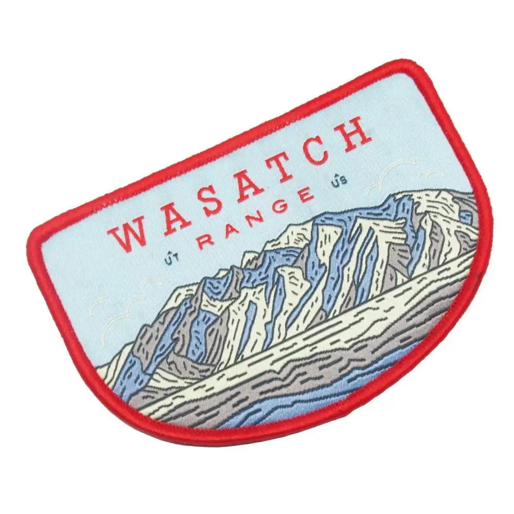 

Wholesale Fashion Name Brand Logo Design Label Woven Custom Poker Damask Fold Coat Woven Patches