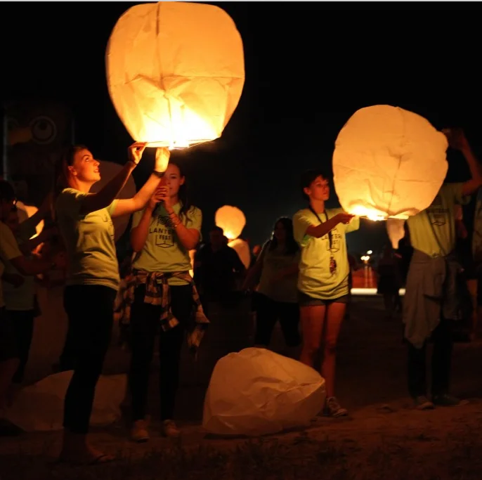 sky lantern balloons