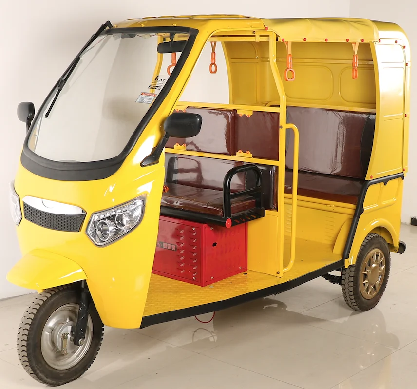 2019 強大的 bajaj 汽車出租車 e 人力車/電動三輪車從中國三輪車供應