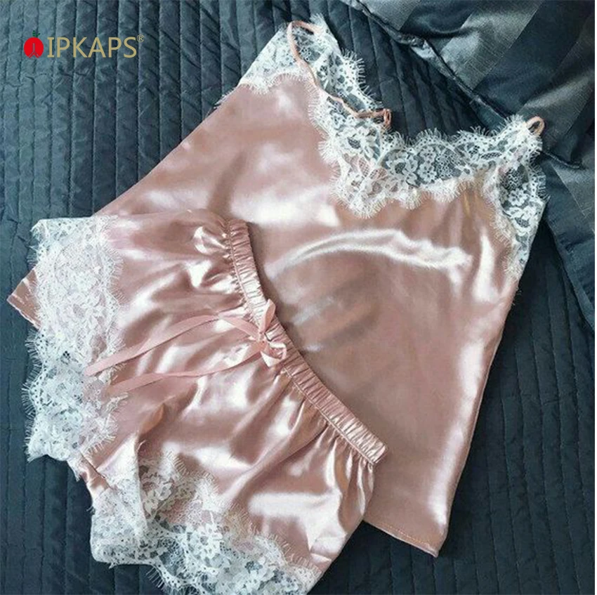 

High Quality Smooth Ladies Pajamas Fashion Cami Set Lace Silk Pyjamas, We provide fabric swatches for choose