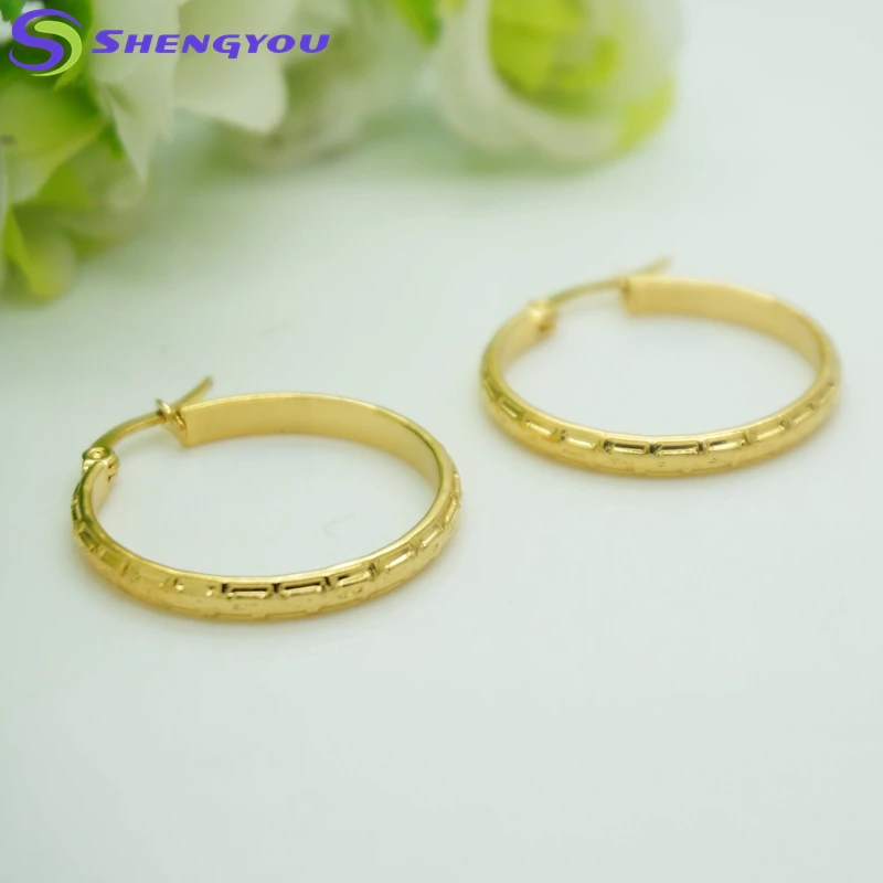 18k gold earrings