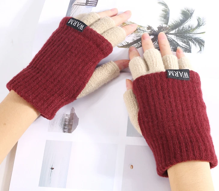 knitted gloves08.jpg