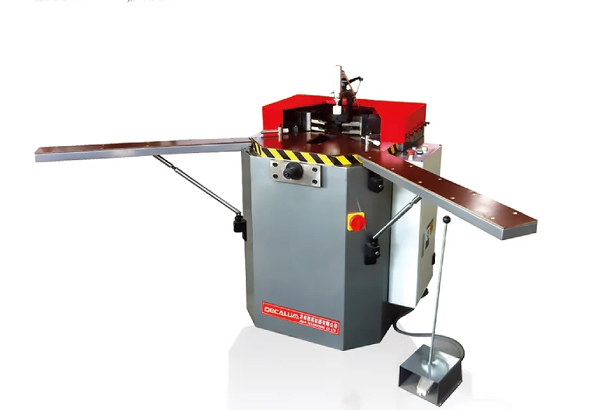 corner crimping machine
