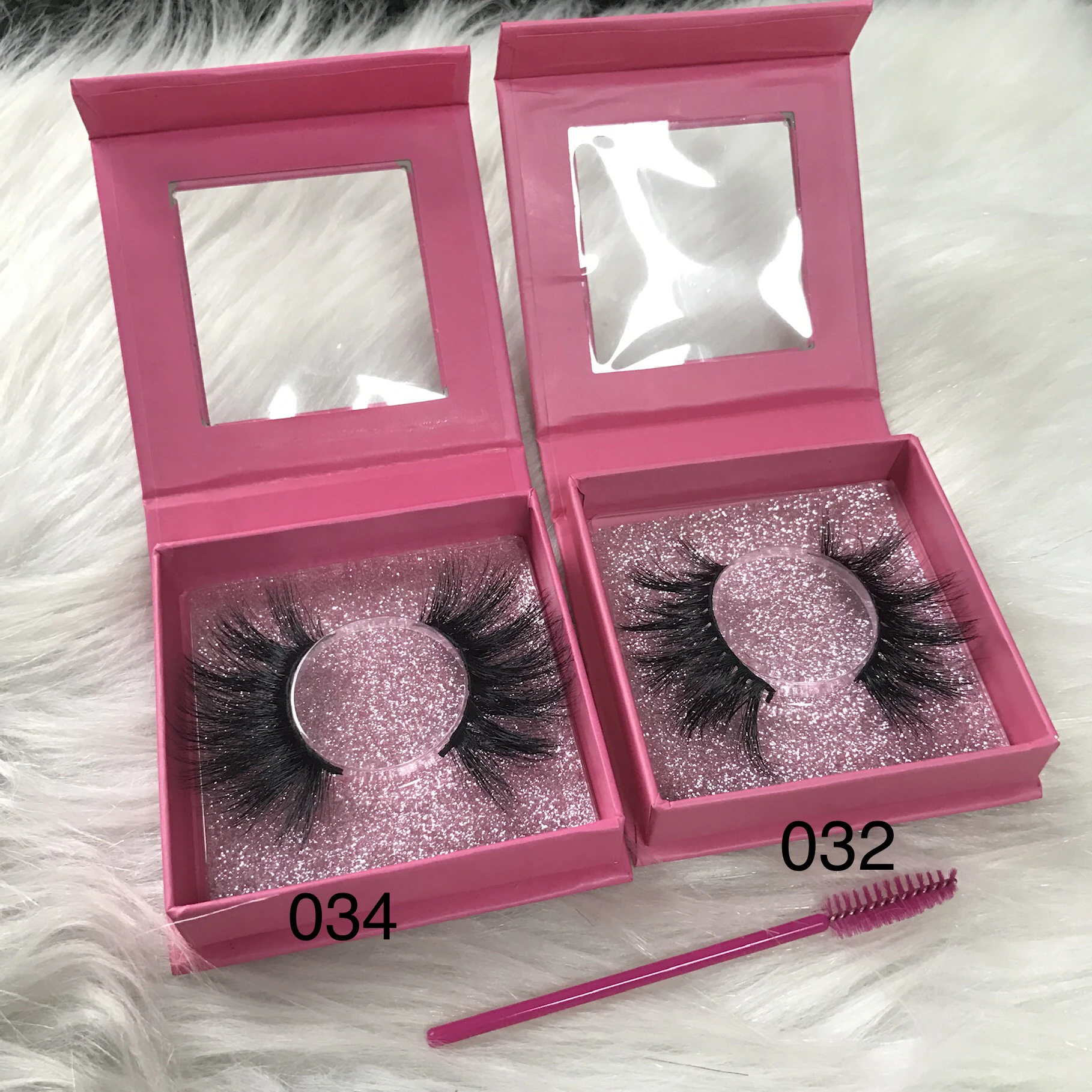 

eyelash sample deal only two days delivery free shipping 5d mink eyelash with glitter box 25mm length lash LT