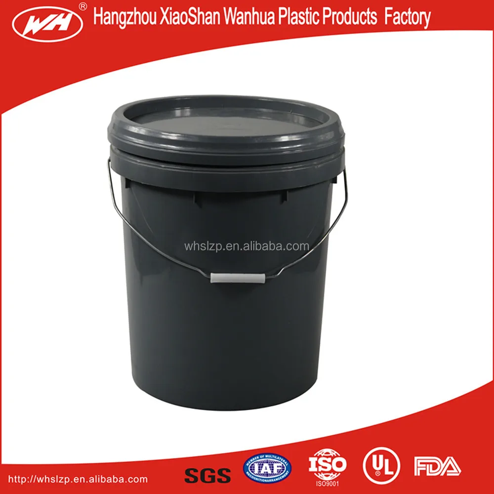 black plastic 5 gallon buckets