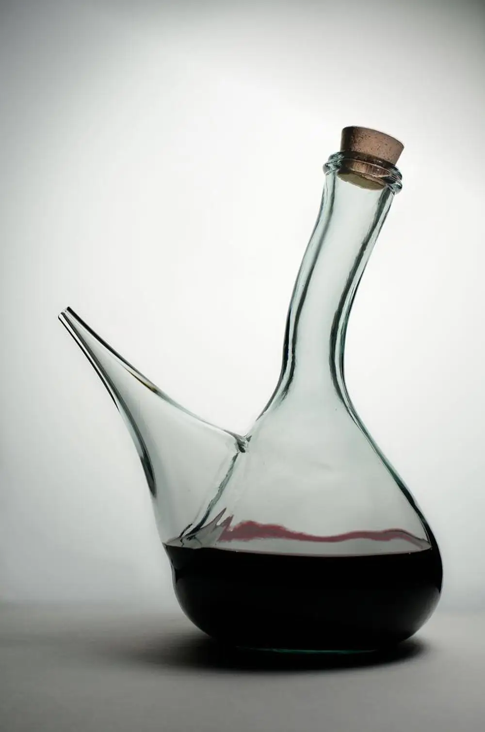 Porron Glass Decanter 34 oz Wine Pitcher 100% Lead-free Glass Decanter for  Red Wine, Hand Blown Wine Decanter, Wine Carafe - Wine Gift, Wine