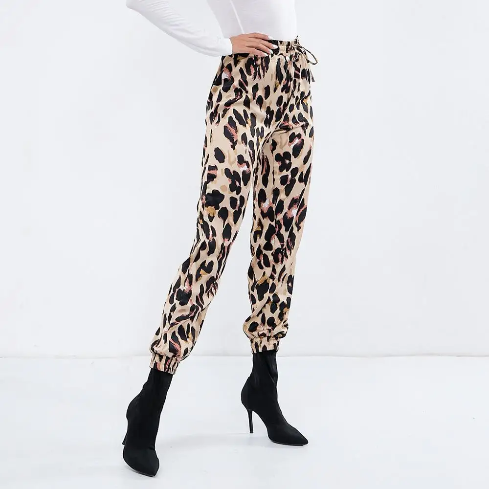 

ASSUN 2018 cheap high waist leopard elastic waist satin cargo pants, As shown