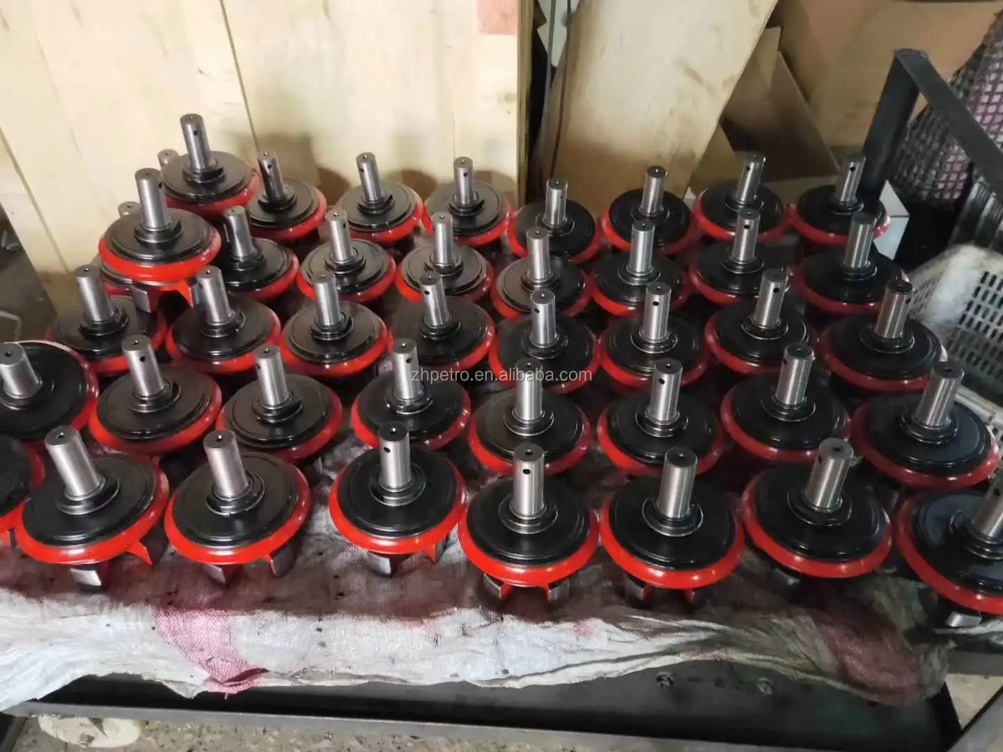 valve seat and body 1.jpg