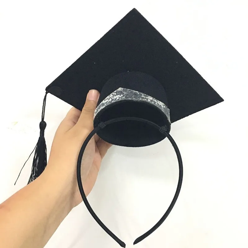 graduation straps