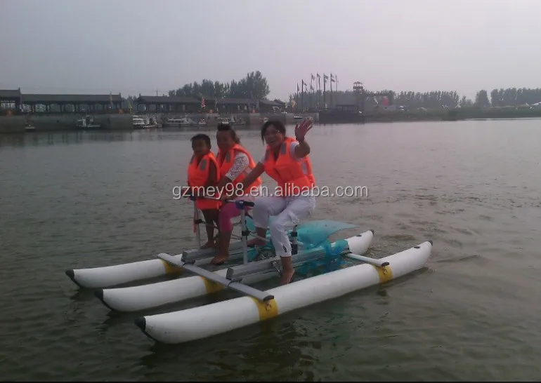 New Design Fiberglass Round Pedal Boat Customizable Color 5-Person Capacity for Lakes Rivers-Factory Price Meierya M-014 140kg