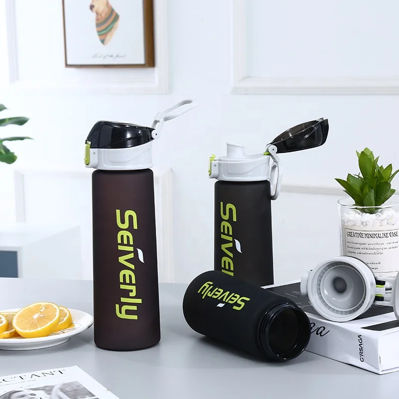 

2019 new 26OZ Fitness Workout Frosted Plastic Sports Water Bottle with Locking Flip Top Leakproof Cap, Customized color