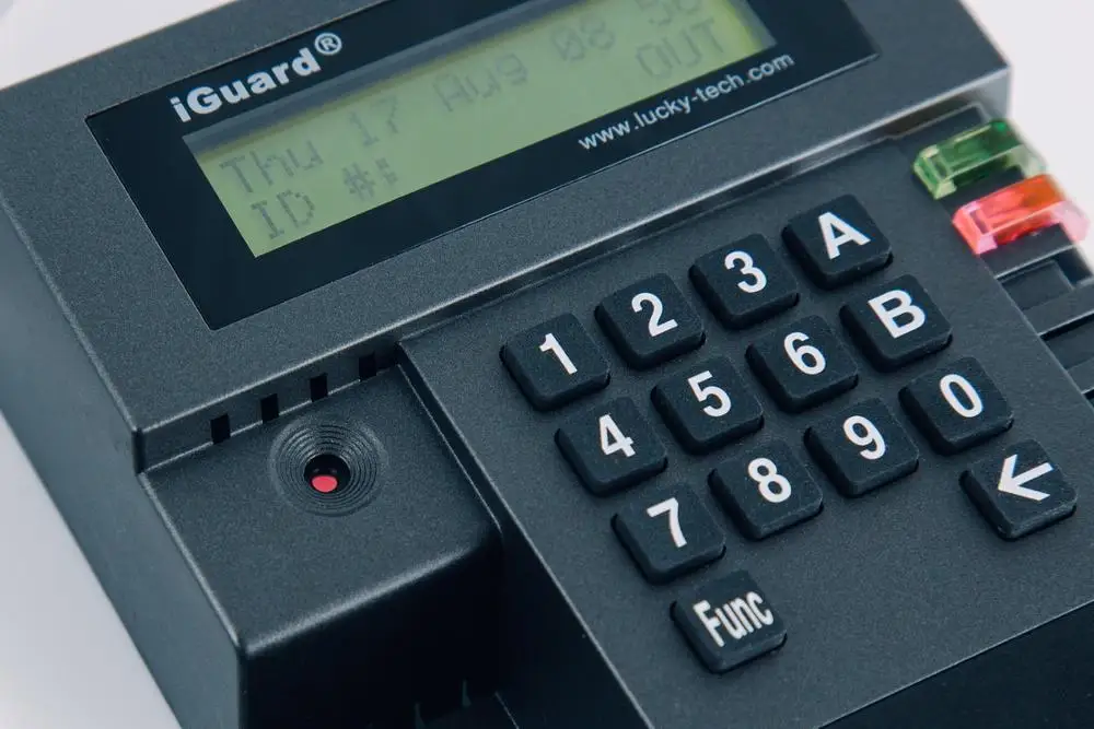 
Hong Kong iGuard OBM High Quality Employee Management Attendance Punching Machine for Offices Employee Management System 