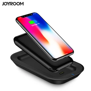 Joyroom 2019 new products Super wireless charger powerbank 10000mah power bank charging station with led light for all devices