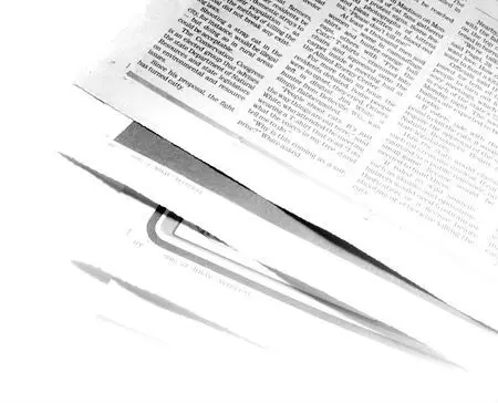 China provides the high quality low price 100% wood pulp newsprint