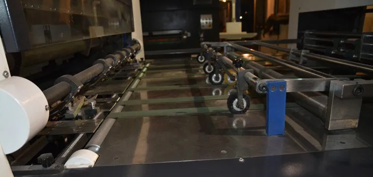 High Quality Automatic Creasing Machine with Good Price