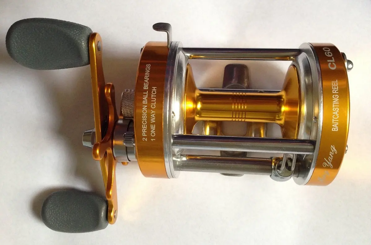 Left handed baitcaster catfish Clearance