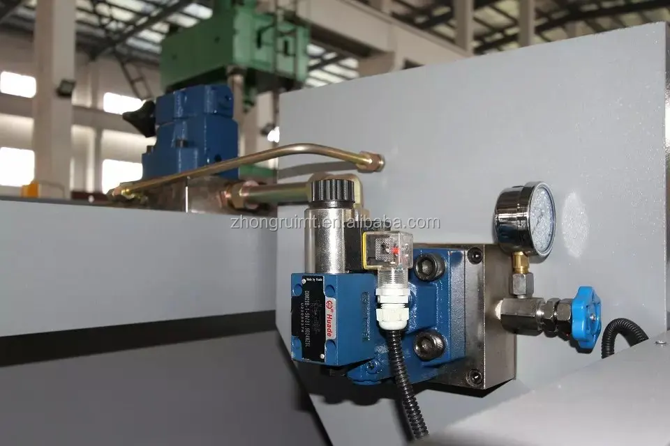 hydraulic valve.jpg