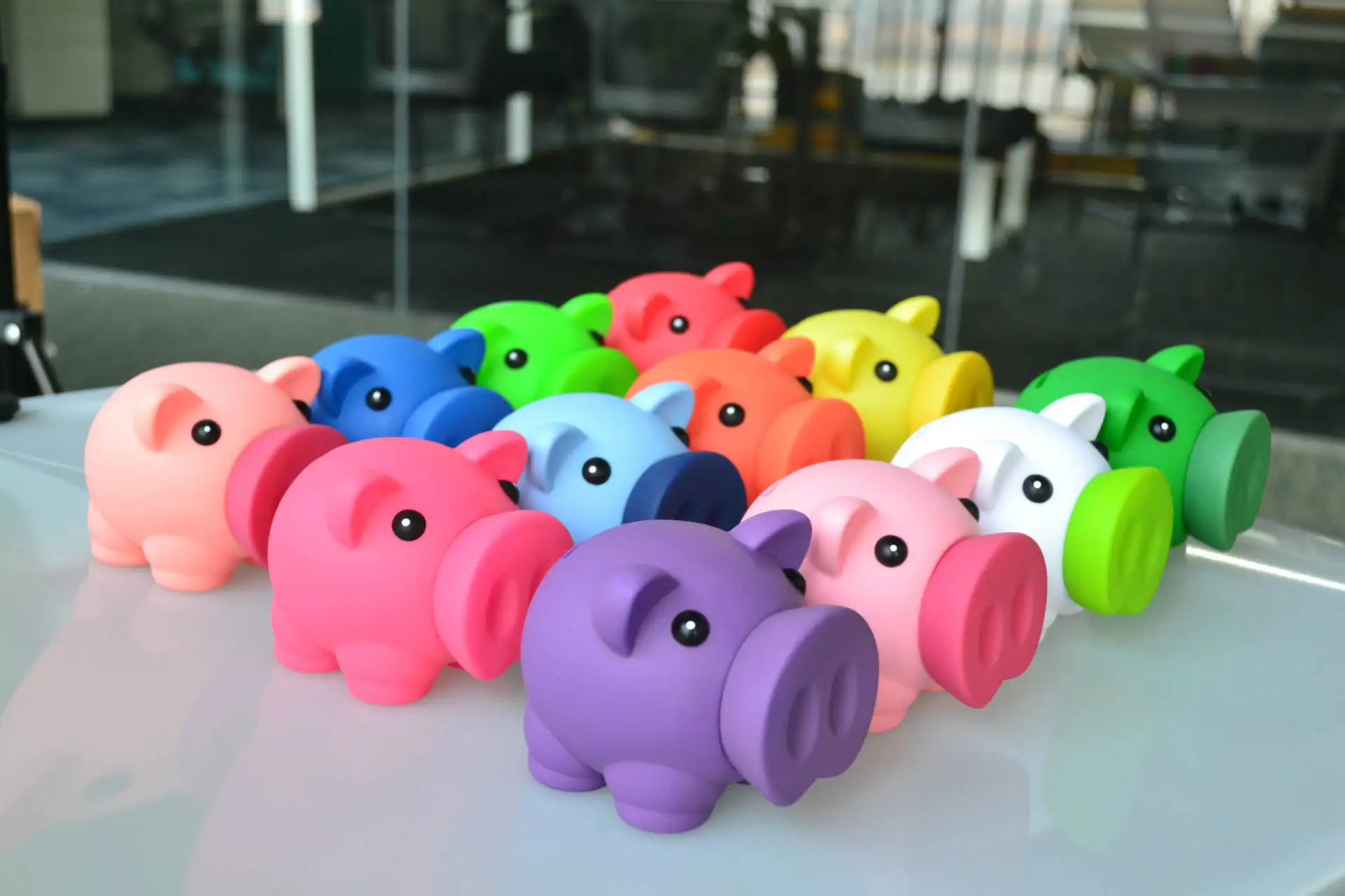 Promotional Pig Shaped Plastic Piggy Bank Wholesale Piggy Coin Bank