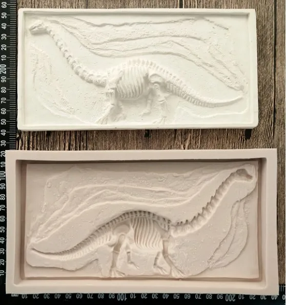 dinosaur 2.JPG