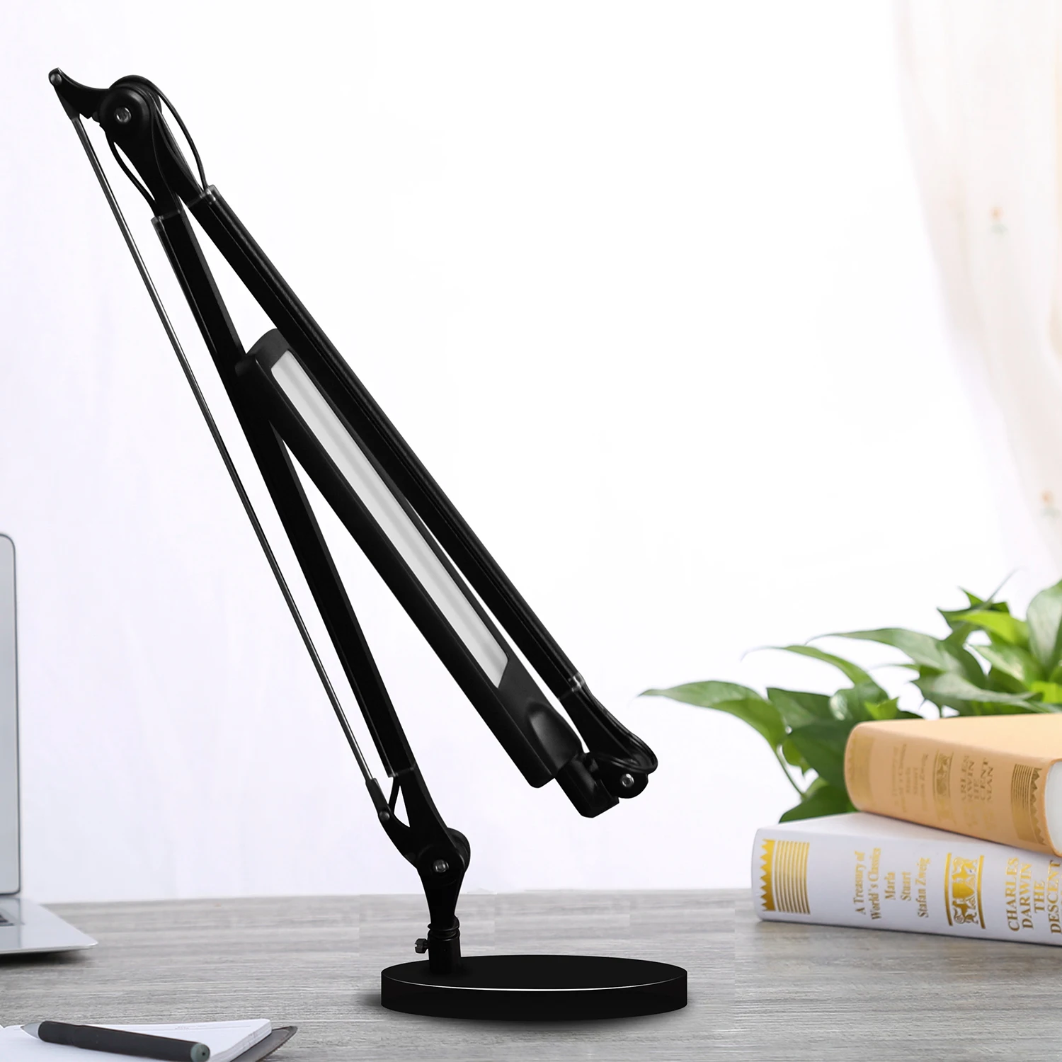 Adjustable Swing Arm Led Task Light With Flexible Freely Table