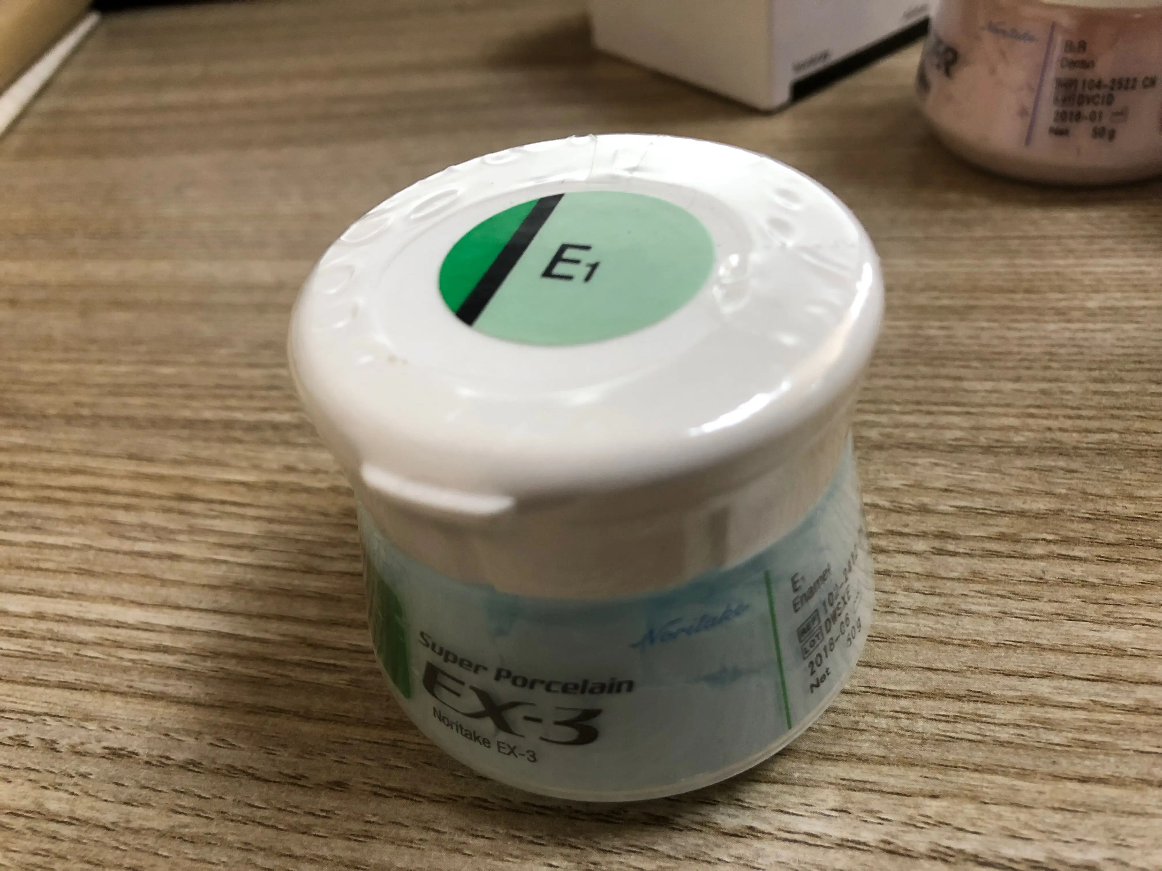 Dental Lab Noritake Super Porcelain Ex3 Dentine Buy Super Porcelain