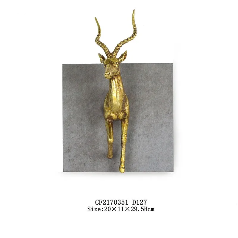 Resin Golden Animal Sculpture Craft Wall Stick 3D Wall Decor with Cement Board manufacture