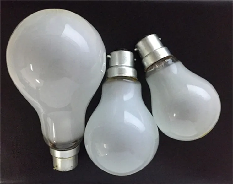 incandescent bulb84.jpg