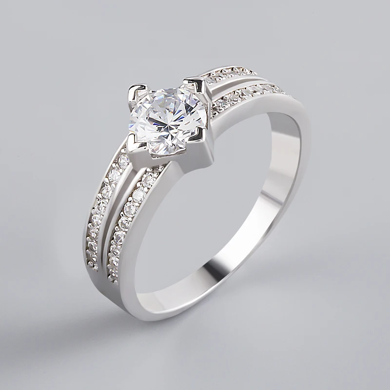 

Hot Selling Products Custom 925 Sterling Silver Clear Diamond Ring Female