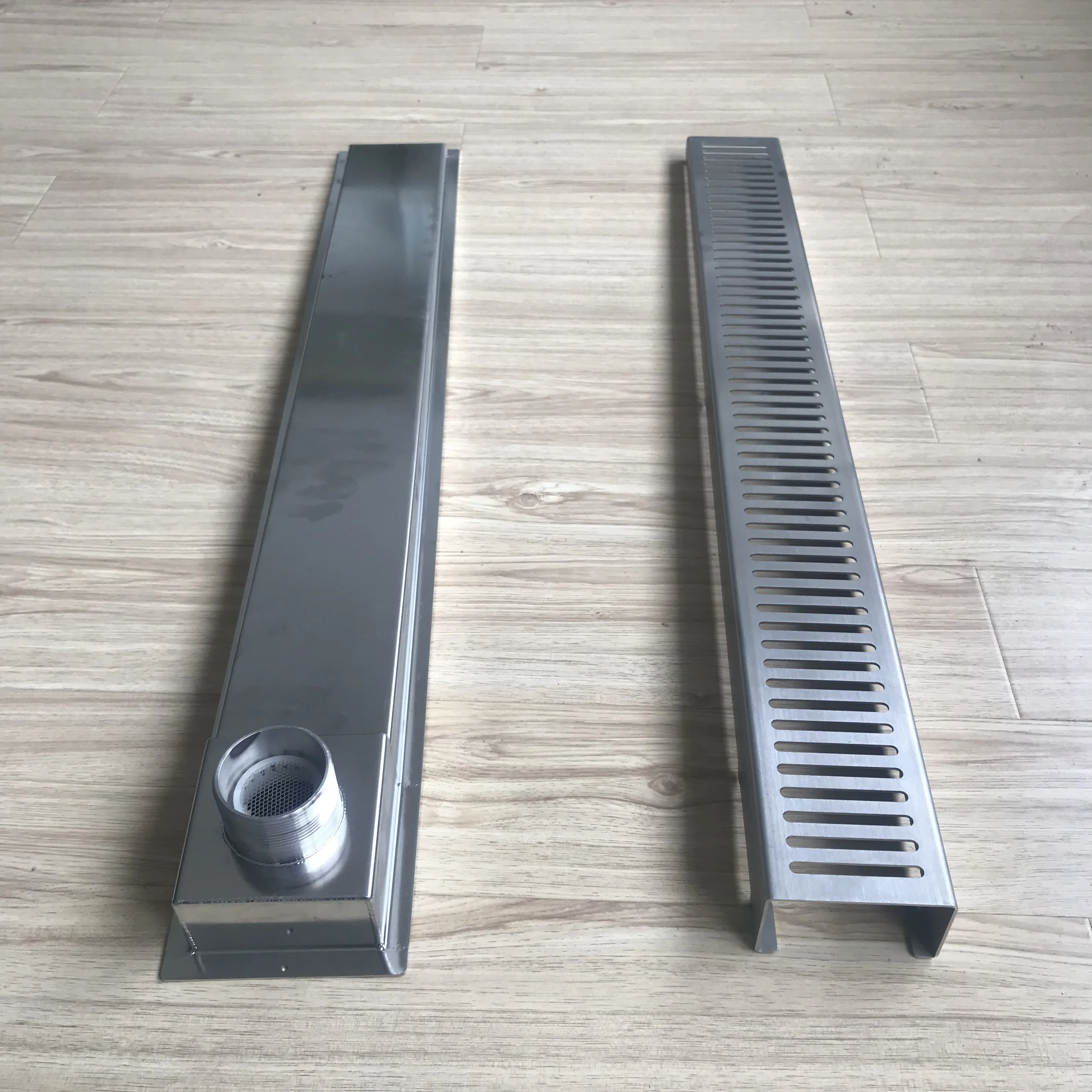 Stainless Steel 304 Or 316 End Drop Outlet Sloped Channel Base Long