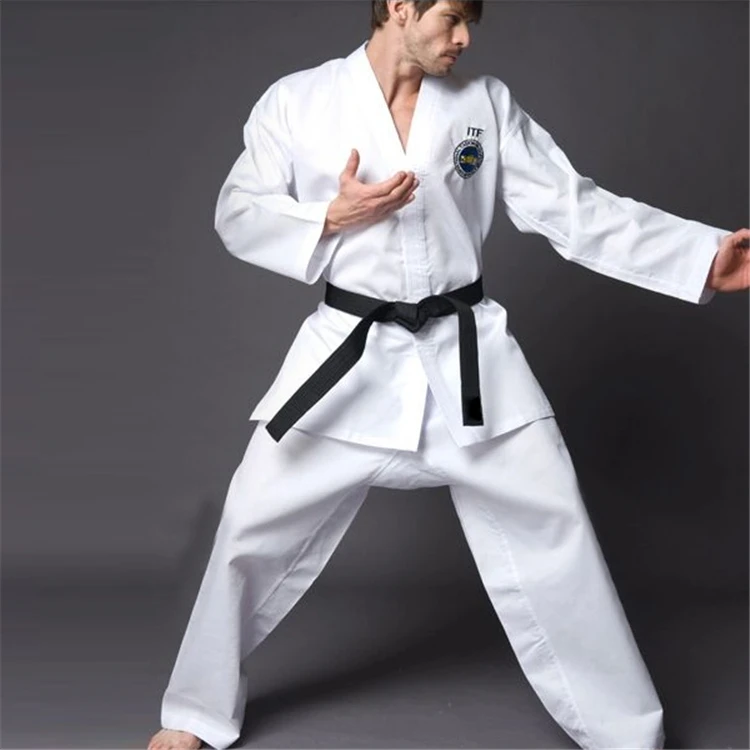 roupas de taekwondo